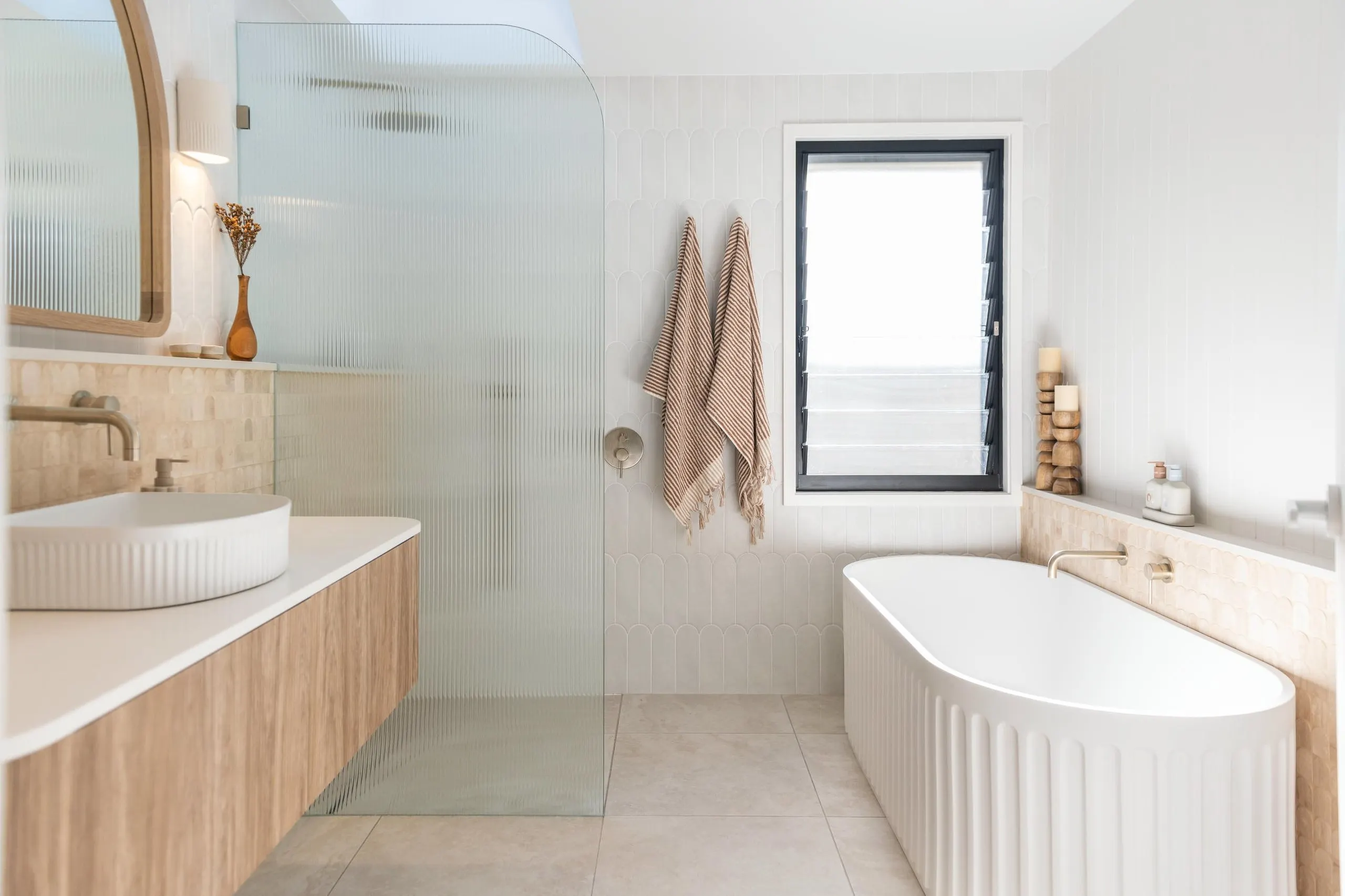 Bathroom in the Barradise project, the Central Coast, by Clove Interiors