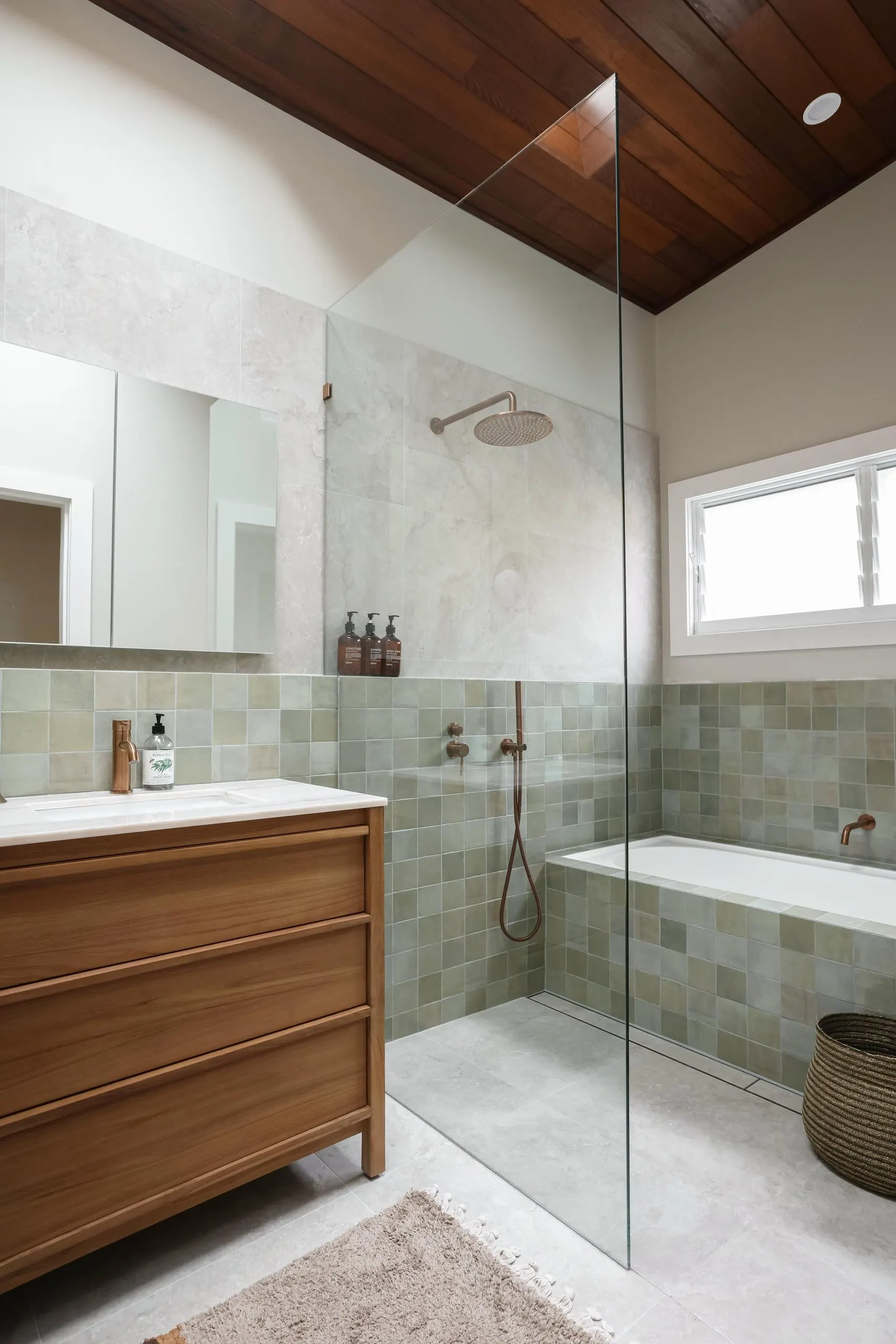 Bathroom in the Coastal Retreat project, Bateau Bay, Central Coast, by Clove Interiors
