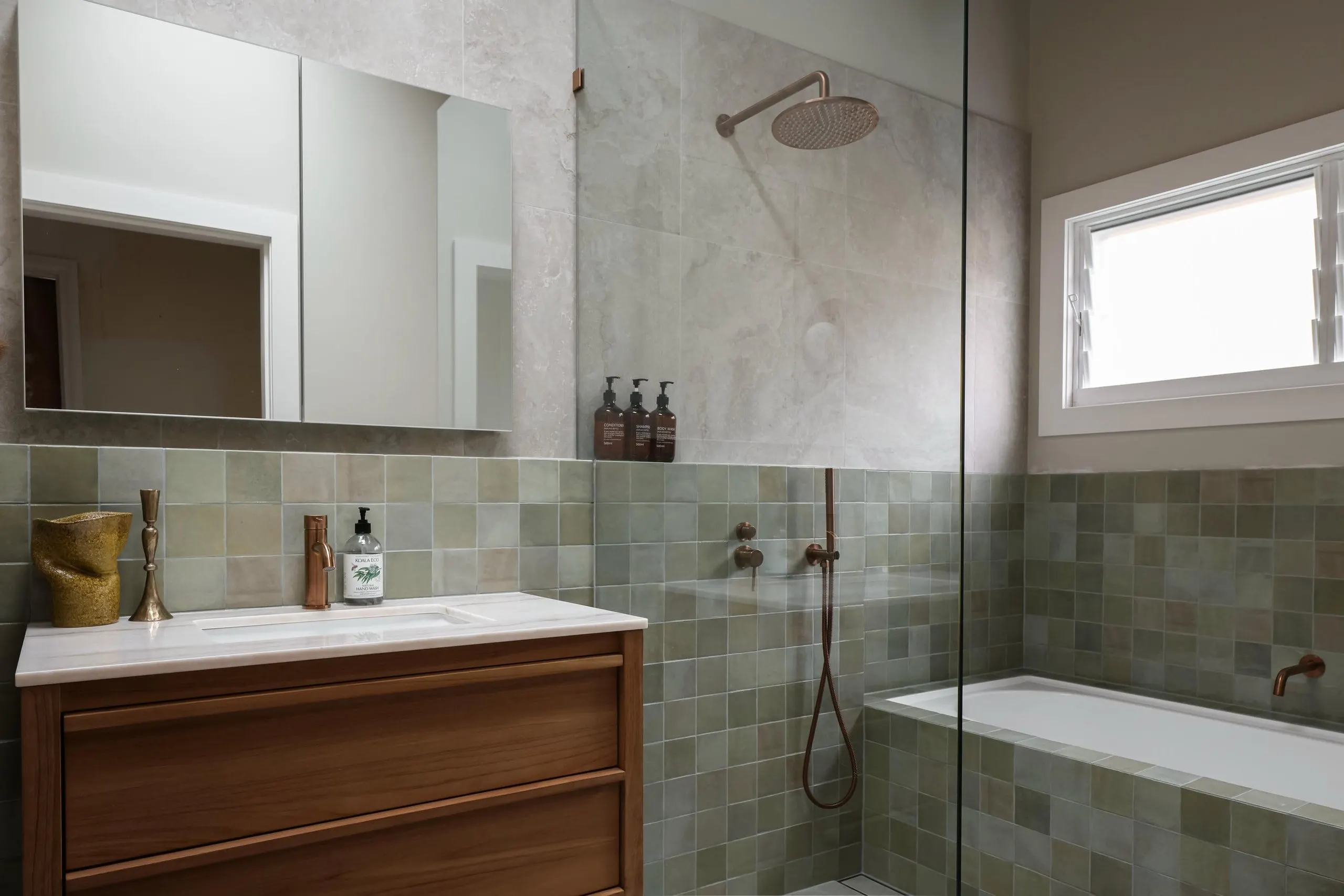 Bathroom in the Coastal Retreat project, Bateau Bay, Central Coast, by Clove Interiors