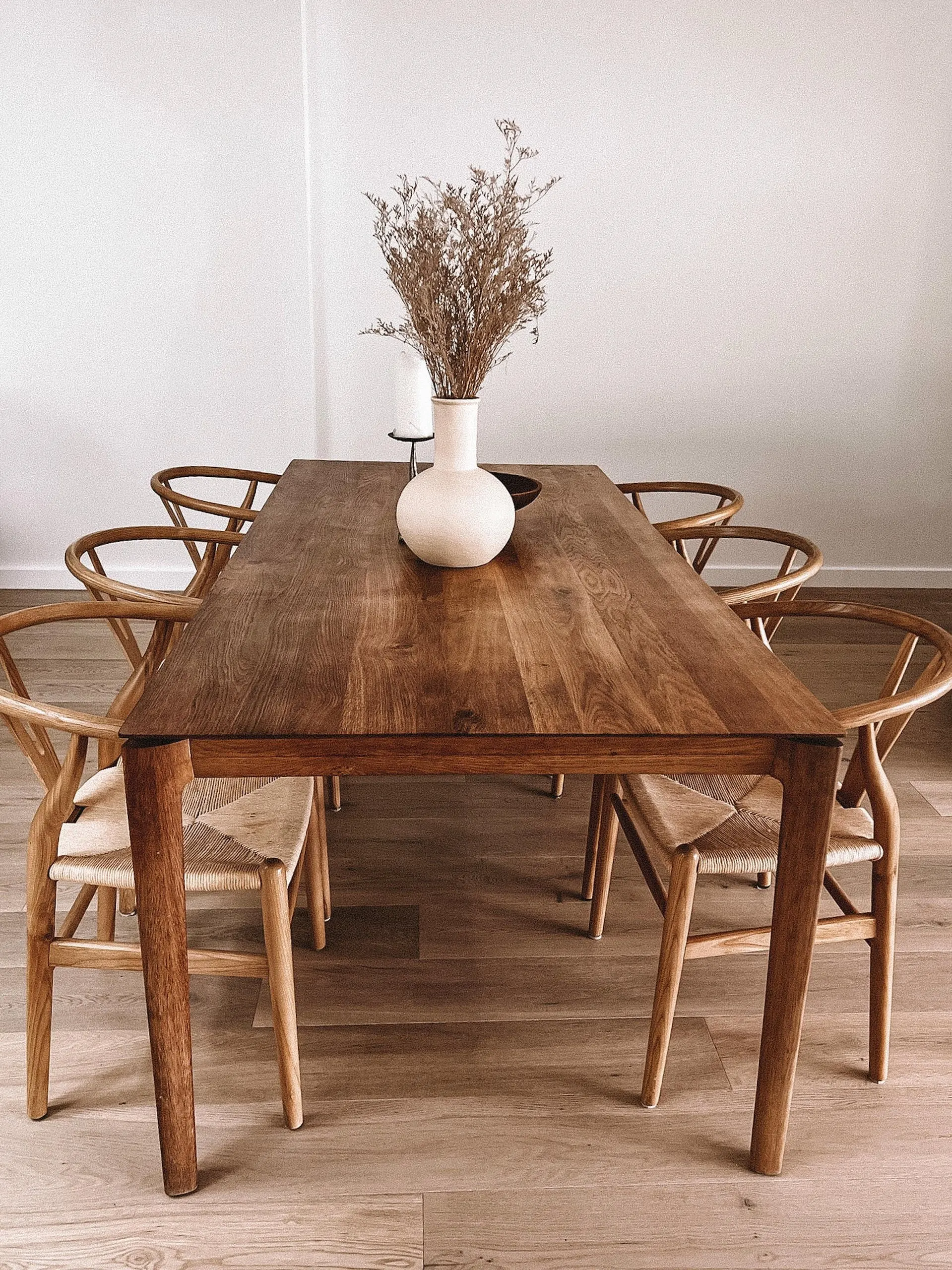 Dining room in the Havenridge project, the Central Coast, by Clove Interiors