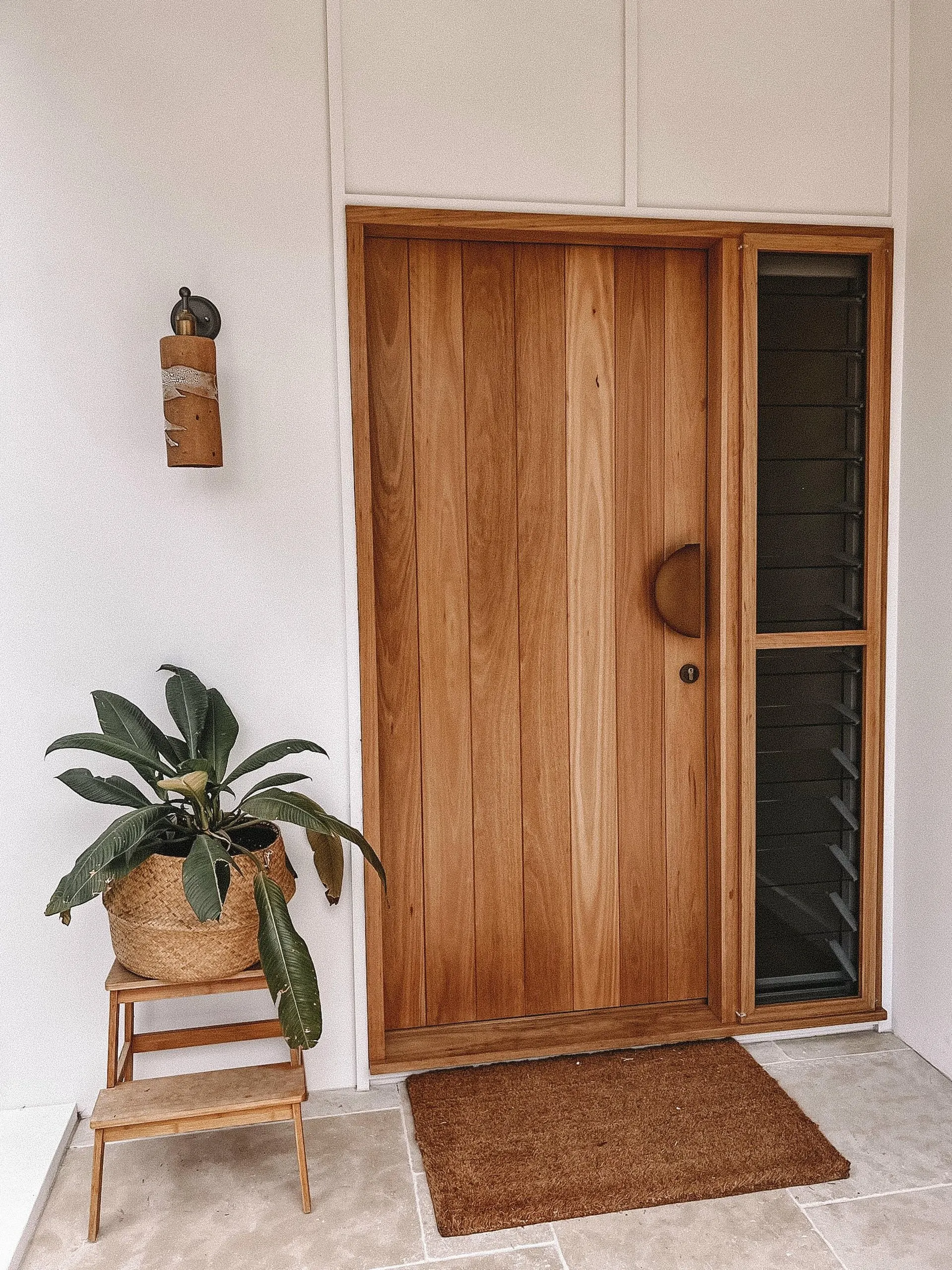 Entry in the Havenridge project, the Central Coast, by Clove Interiors