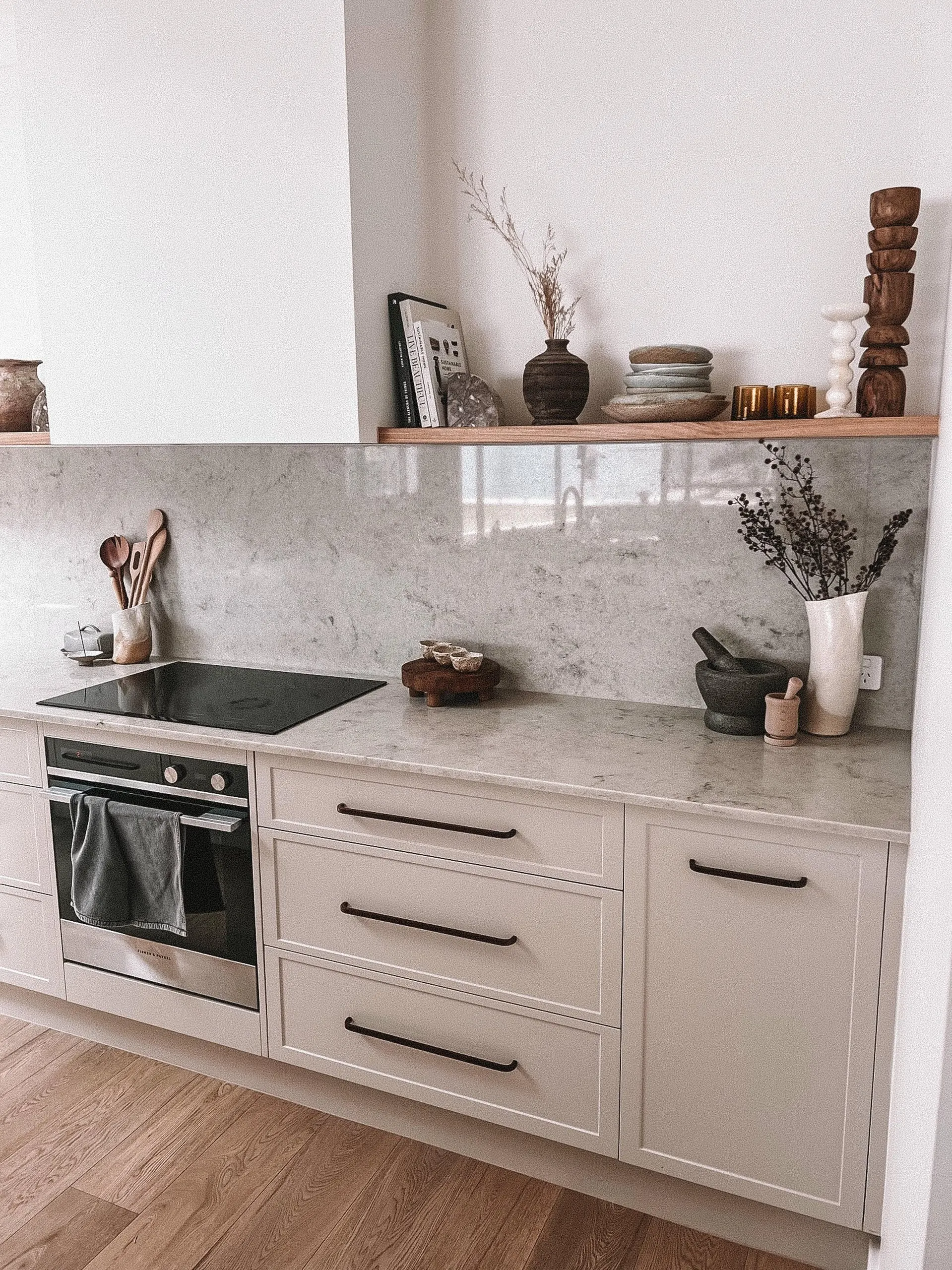 Kitchen in the Havenridge project, the Central Coast, by Clove Interiors