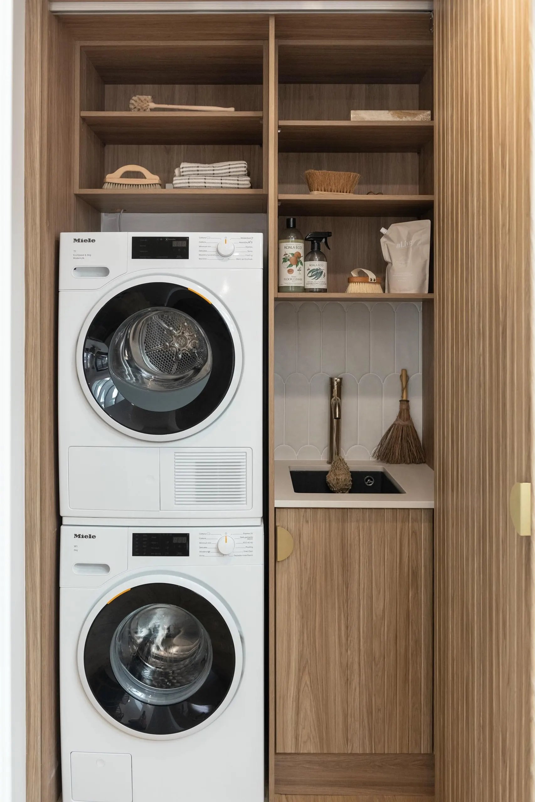 Laundry in the Barradise project, the Central Coast, by Clove Interiors