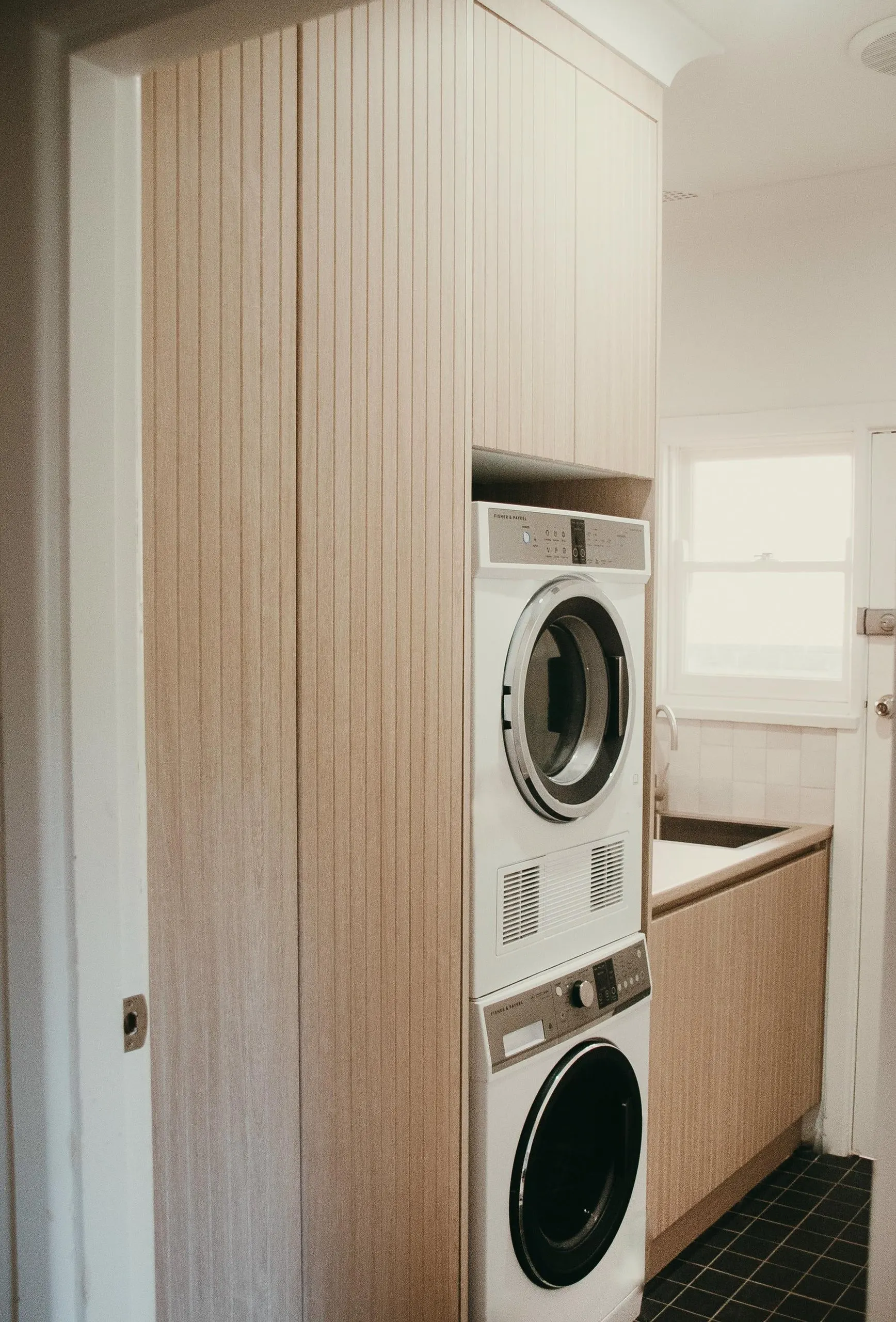 Laundry in the Clove Haven project, the Central Coast, by Clove Interiors