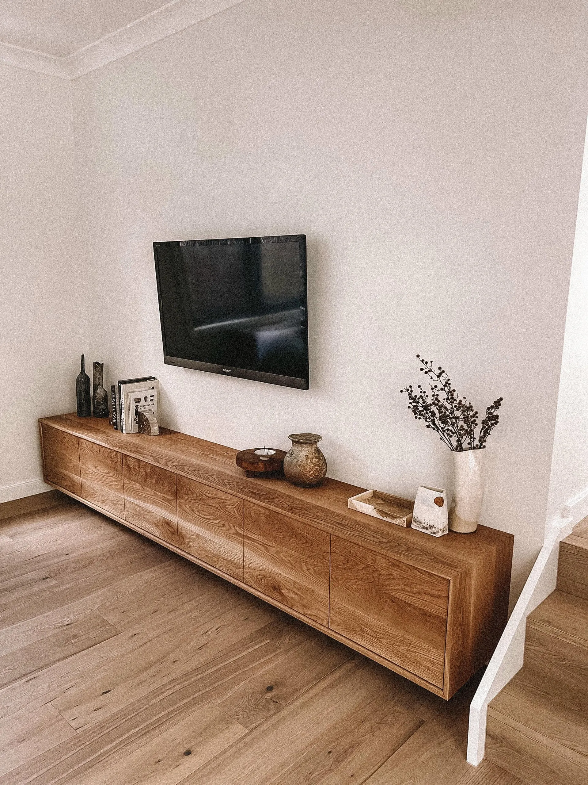 Living room in the Havenridge project, the Central Coast, by Clove Interiors